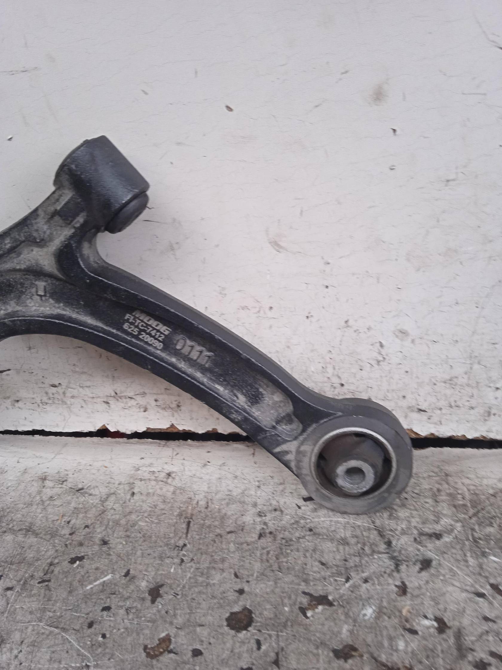 Braccio oscillante sosp. ant. sx.